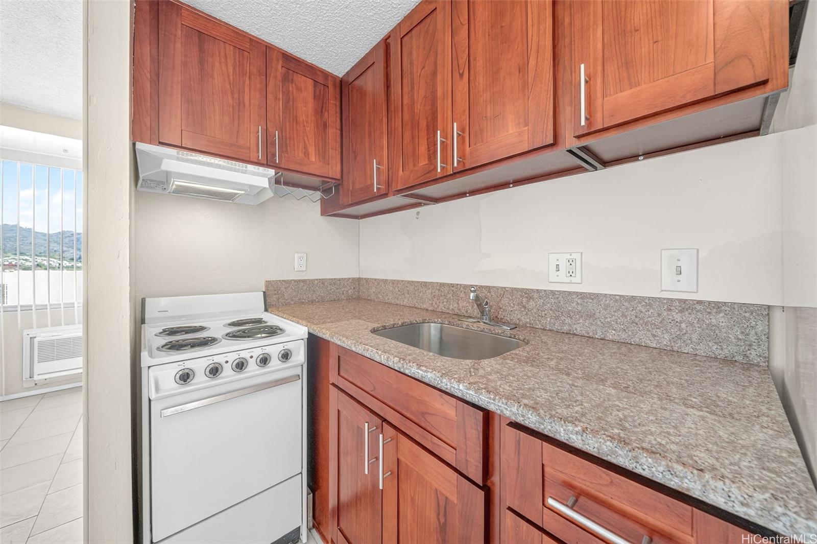 Five Regents condo # 1512, Honolulu, Hawaii - photo 11 of 25