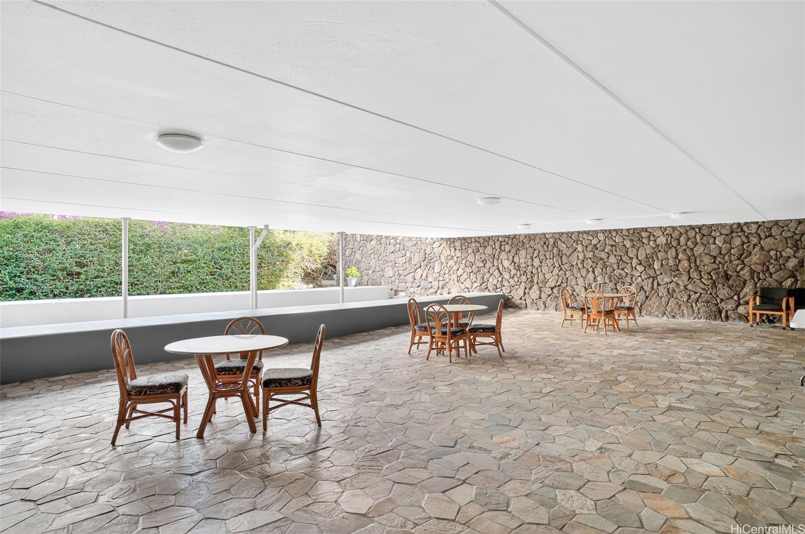 Five Regents condo # 1512, Honolulu, Hawaii - photo 21 of 25