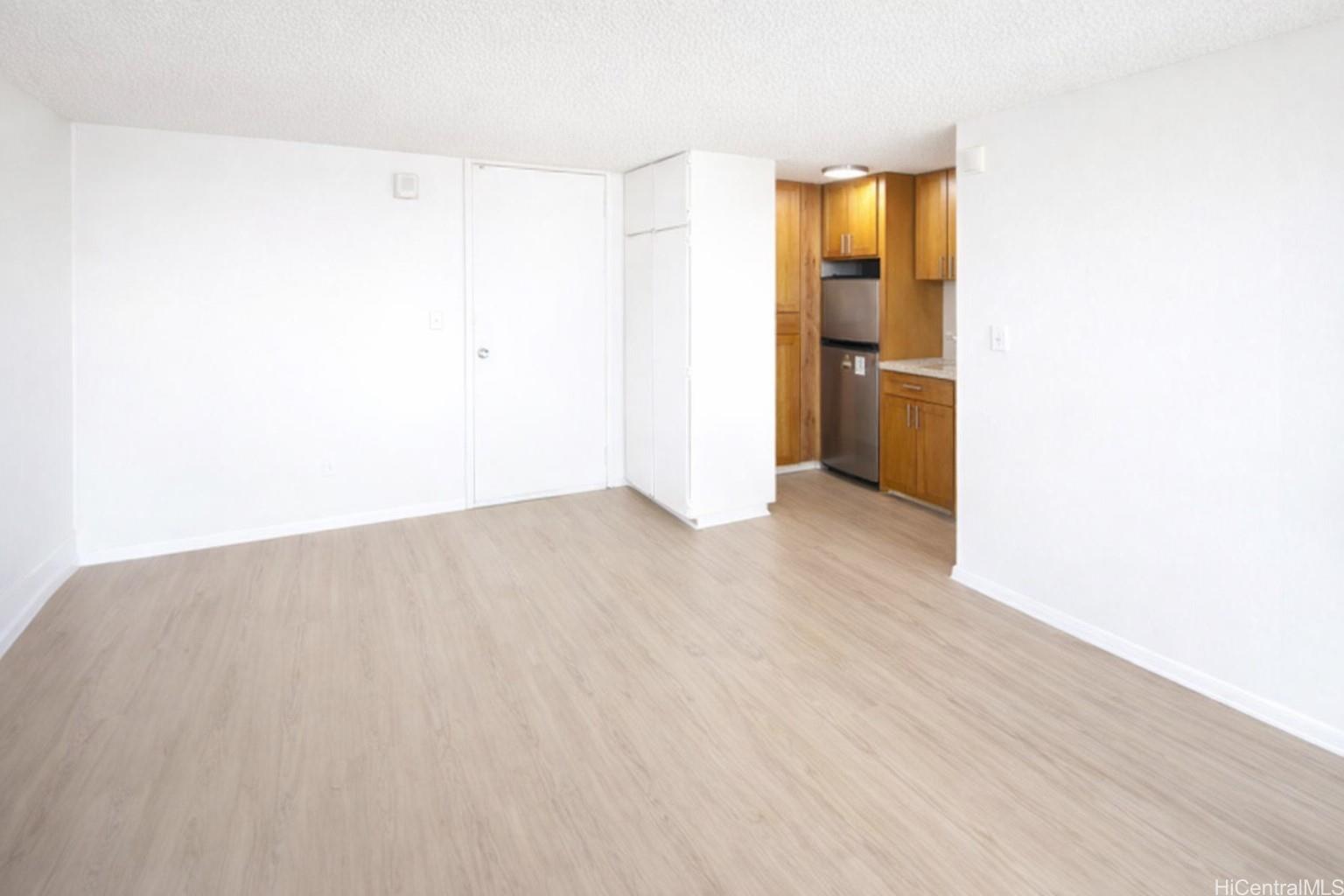 Five Regents condo # 1607, Honolulu, Hawaii - photo 3 of 15