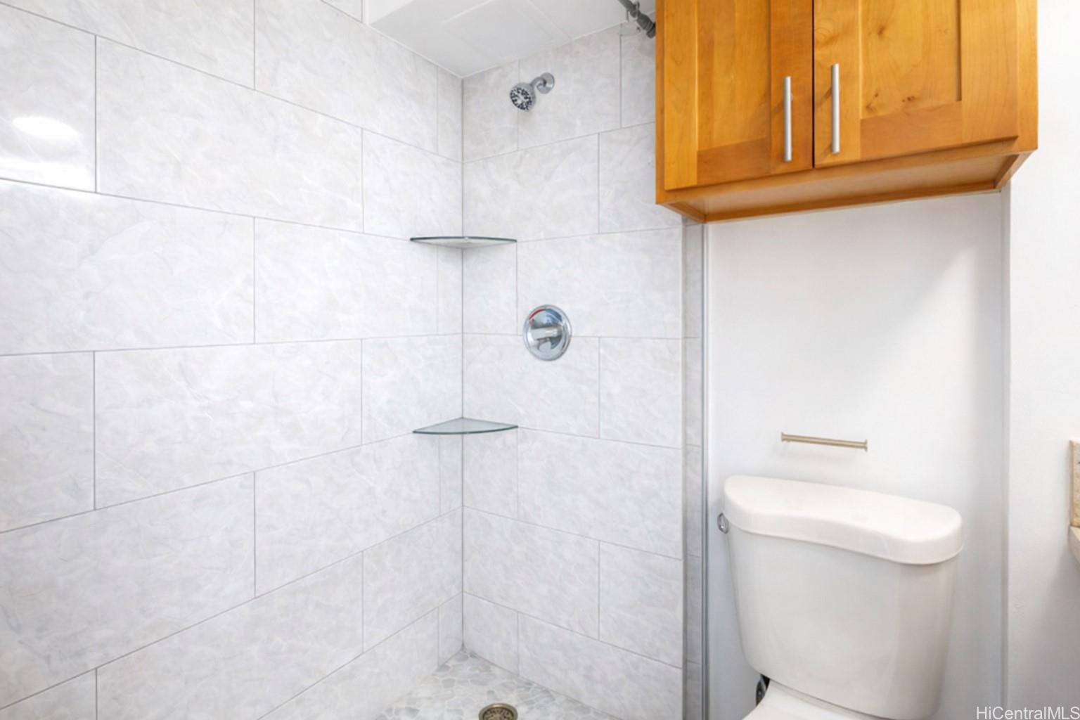 Five Regents condo # 1607, Honolulu, Hawaii - photo 9 of 15