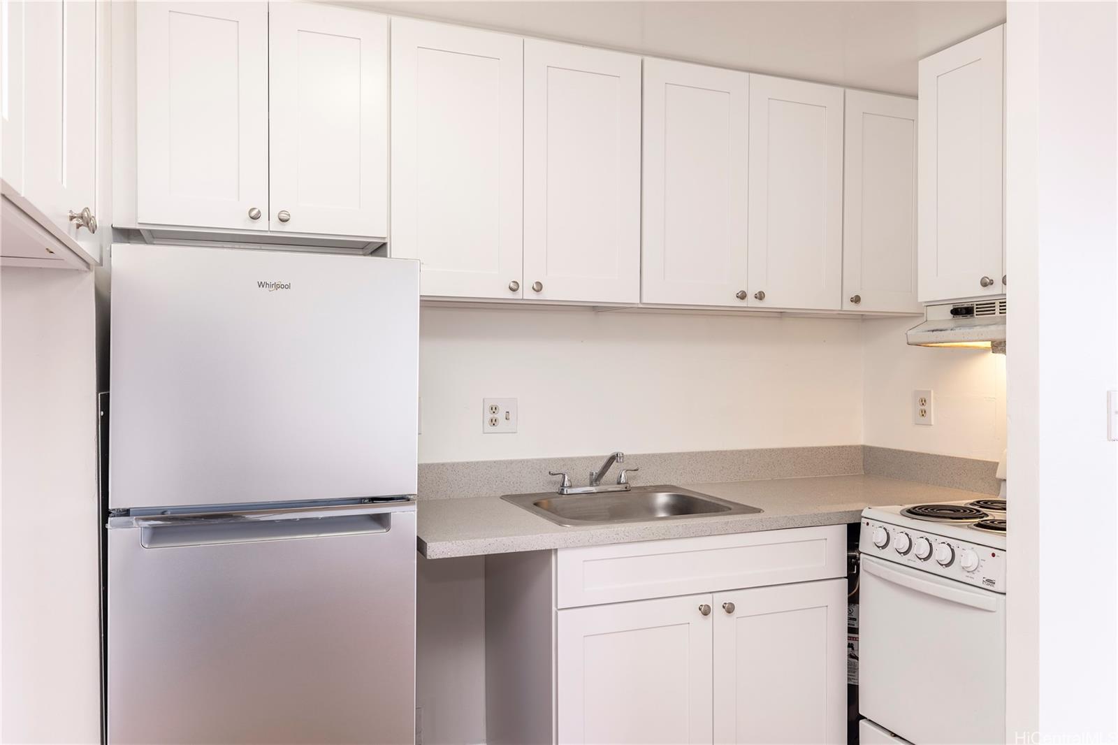 Five Regents condo # 1901, Honolulu, Hawaii - photo 2 of 14