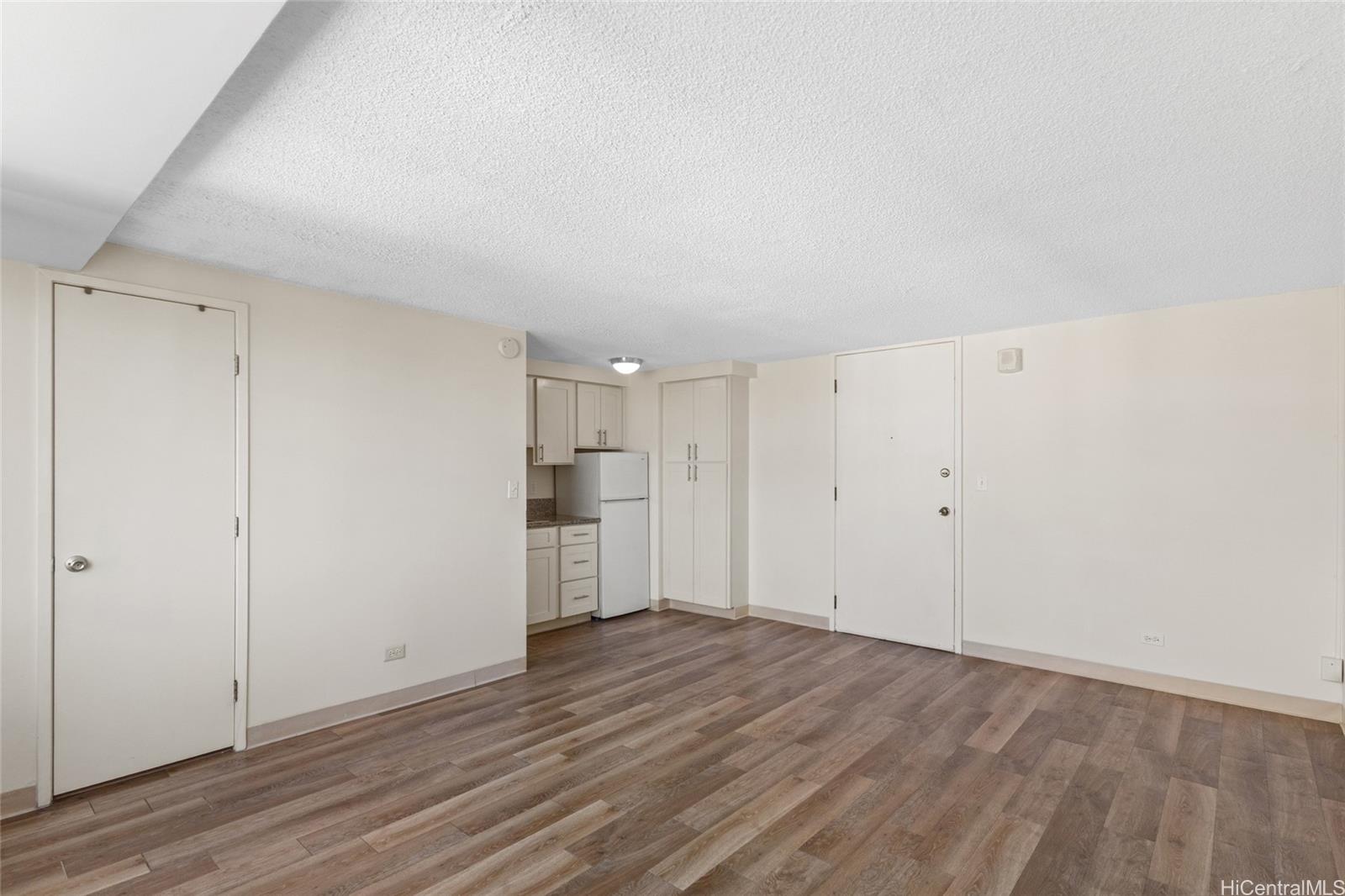 Five Regents condo # 2006, Honolulu, Hawaii - photo 10 of 16