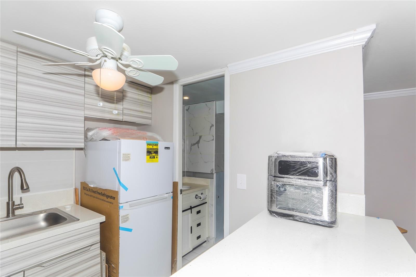 Five Regents condo # 2103, Honolulu, Hawaii - photo 10 of 23