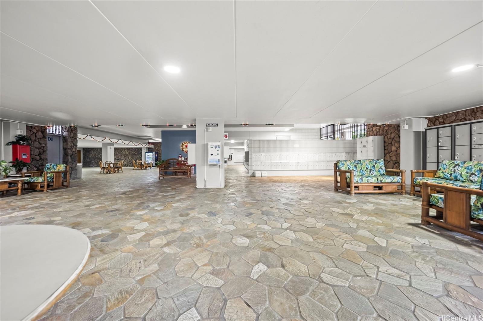 Five Regents condo # 2309, Honolulu, Hawaii - photo 15 of 18