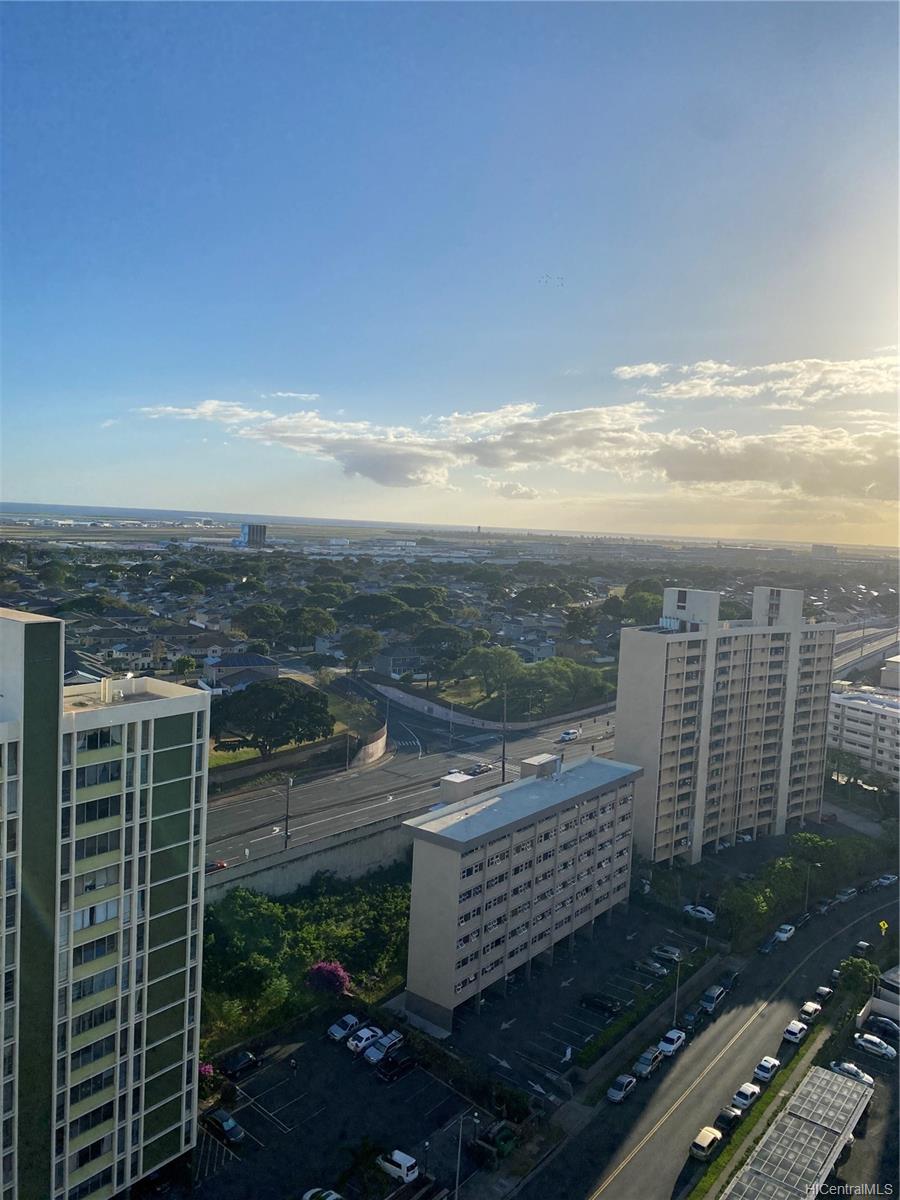 Five Regents condo # 2507, Honolulu, Hawaii - photo 2 of 17
