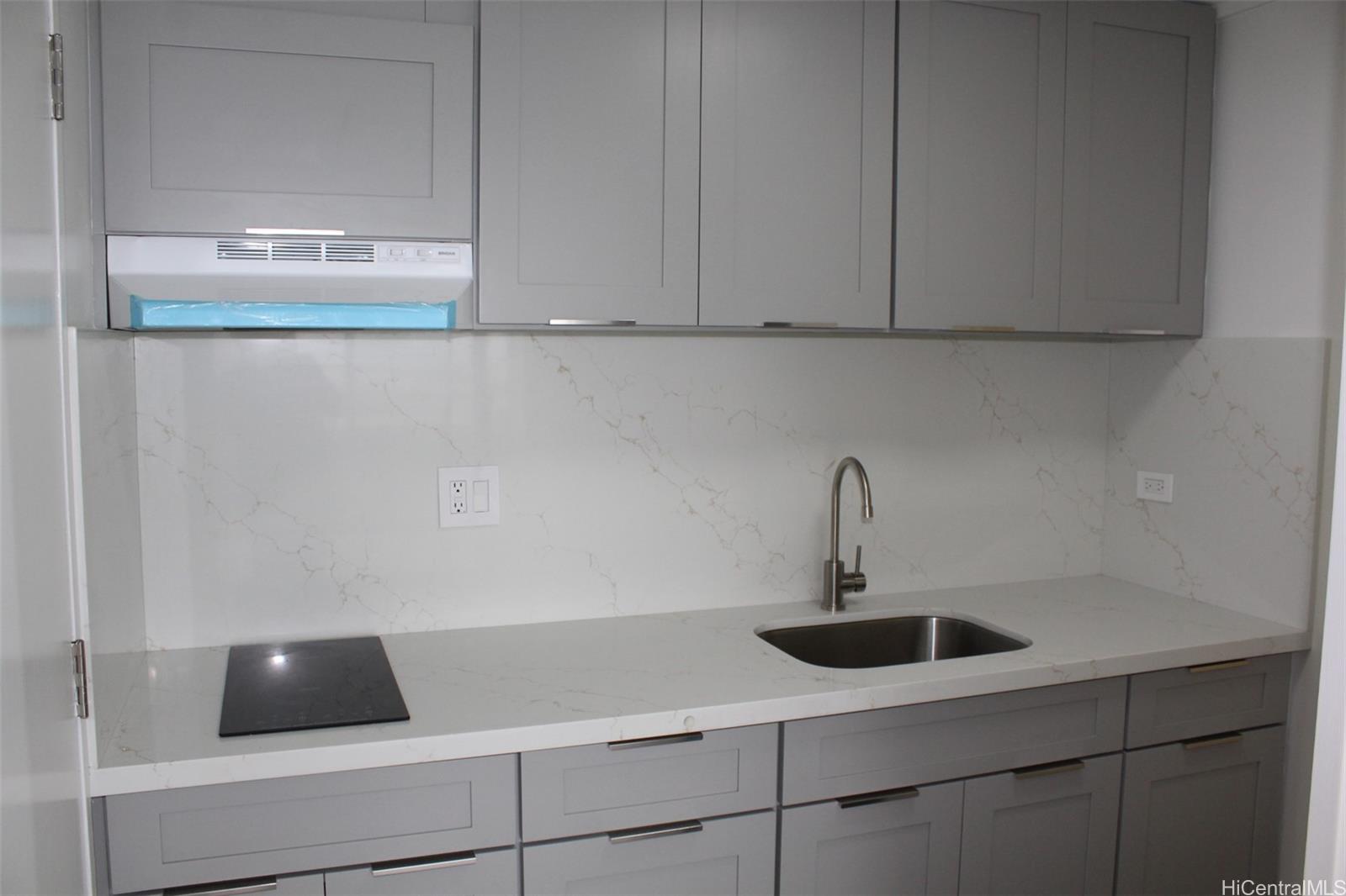 Five Regents condo # 2809, Honolulu, Hawaii - photo 5 of 15