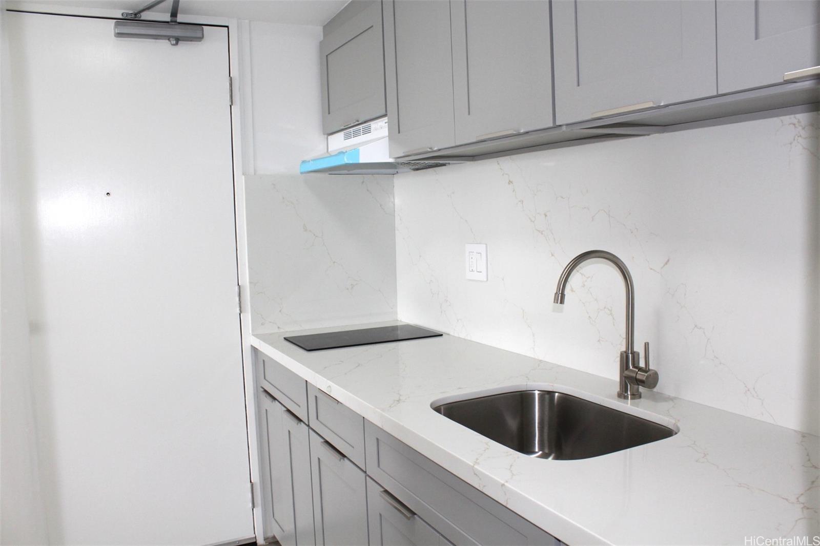 Five Regents condo # 2809, Honolulu, Hawaii - photo 9 of 17