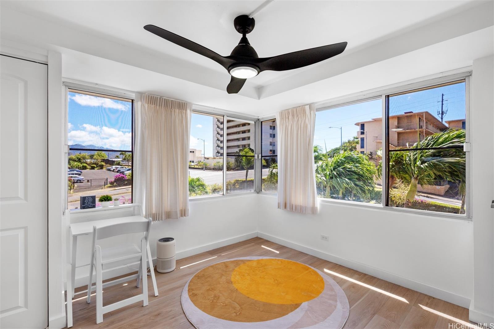 Five Regents condo # 611, Honolulu, Hawaii - photo 11 of 22