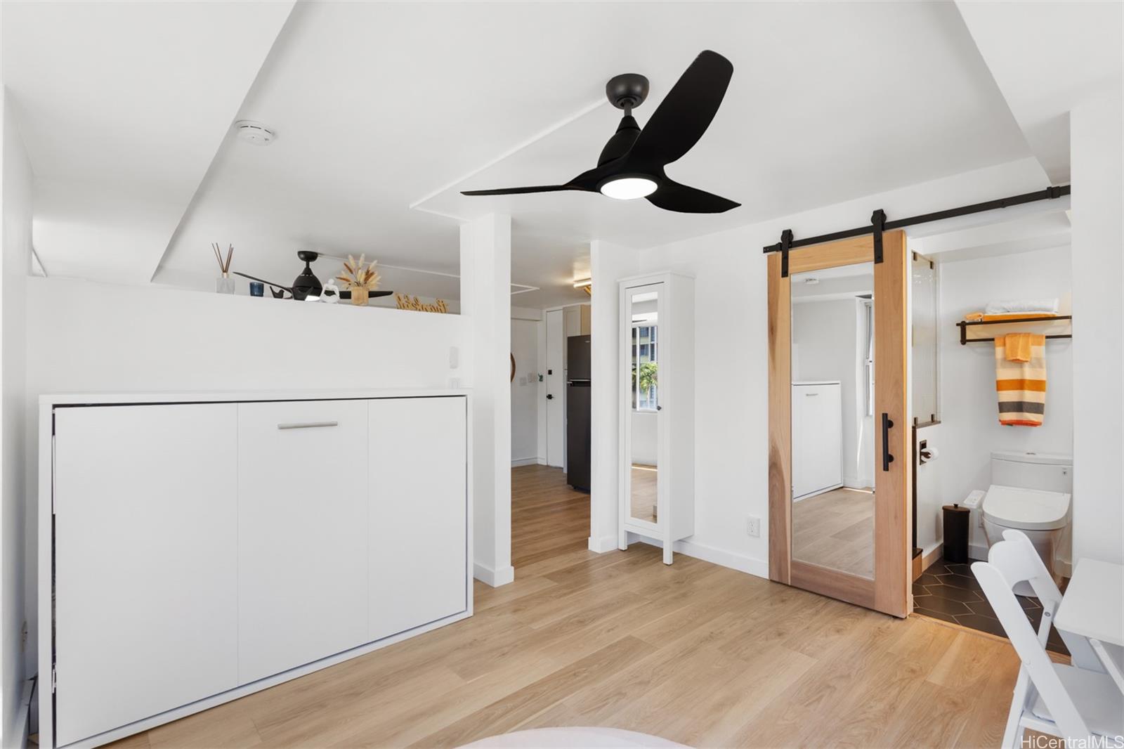 Five Regents condo # 611, Honolulu, Hawaii - photo 13 of 22