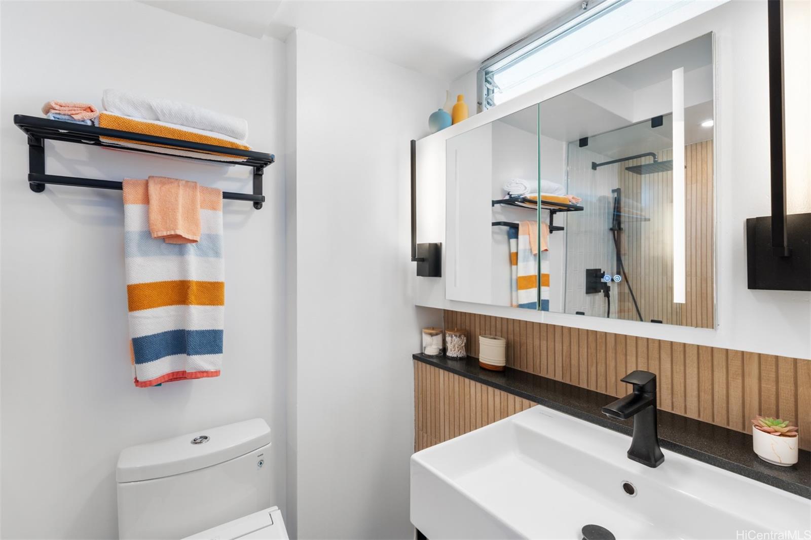 Five Regents condo # 611, Honolulu, Hawaii - photo 17 of 22