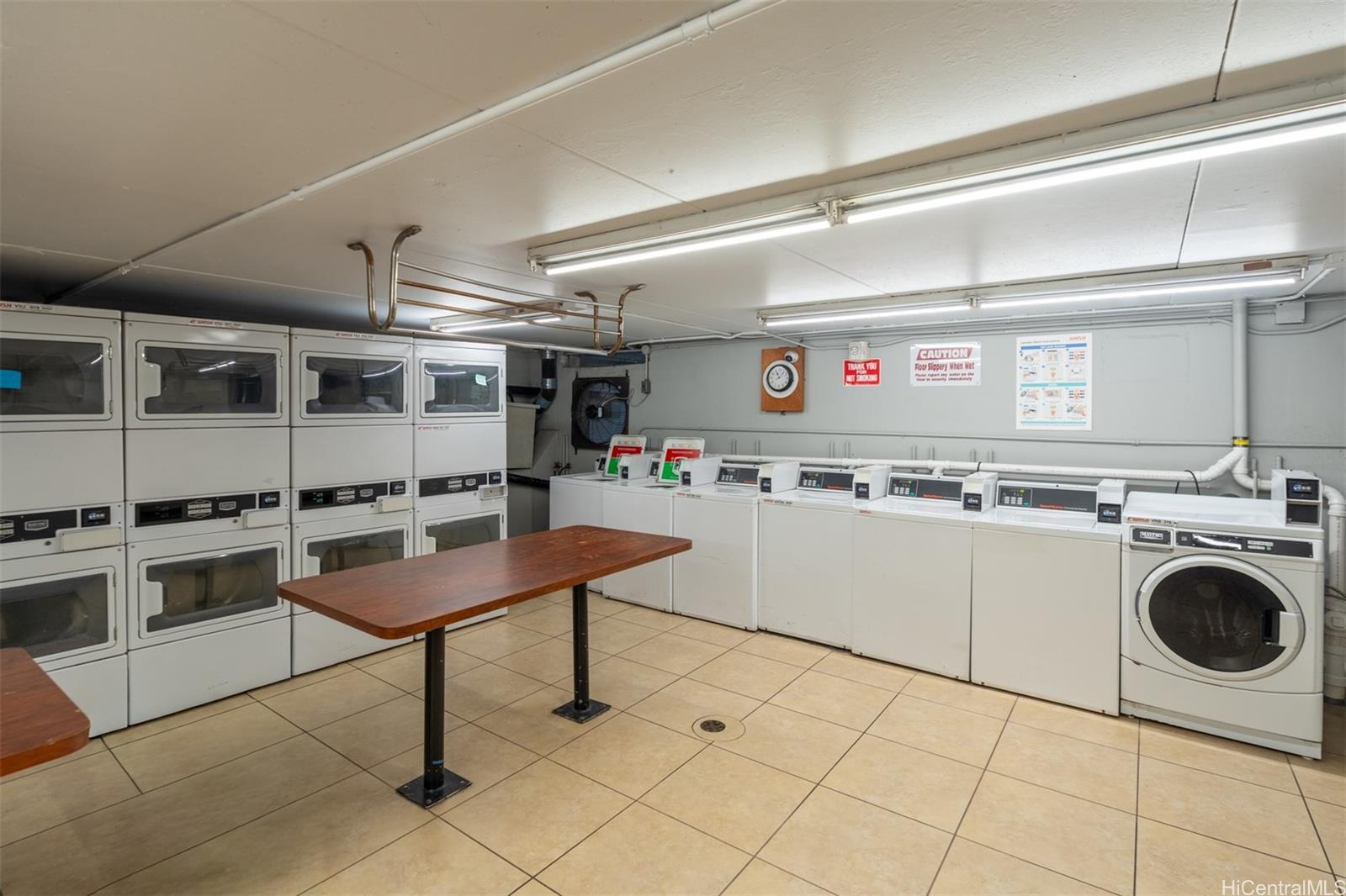 Five Regents condo # 611, Honolulu, Hawaii - photo 18 of 22