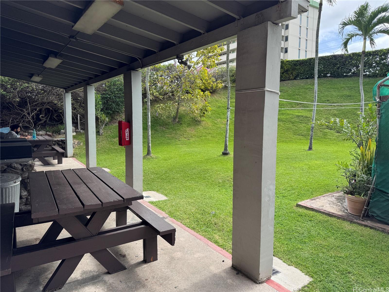 Five Regents condo # 706, Honolulu, Hawaii - photo 19 of 20