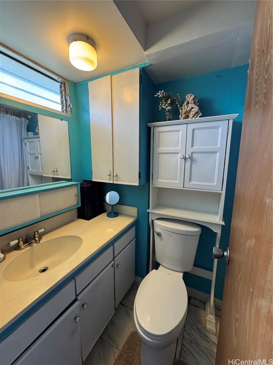 Five Regents condo # 706, Honolulu, Hawaii - photo 5 of 20