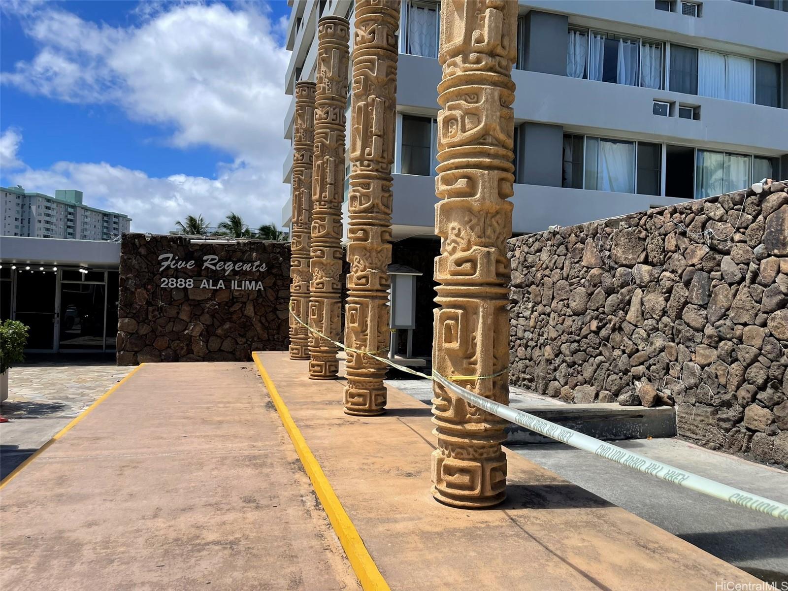 Five Regents condo # 910, Honolulu, Hawaii - photo 12 of 15