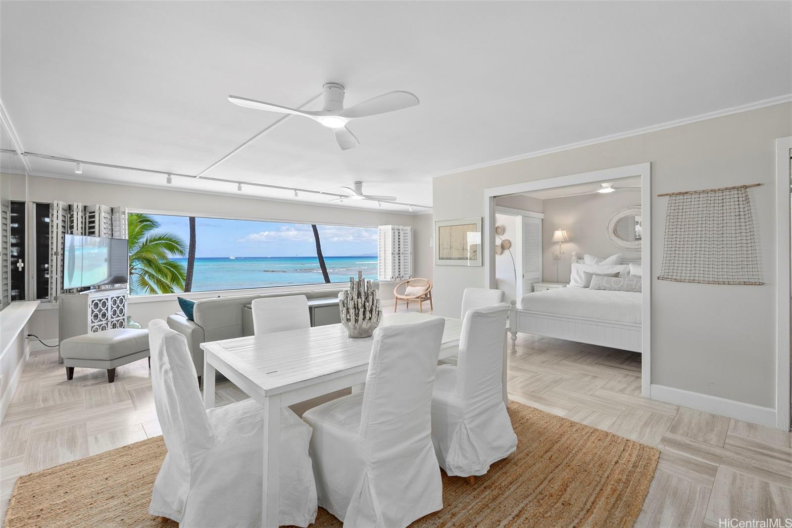 Colony Surf Ltd condo # 104, Honolulu, Hawaii - photo 2 of 25