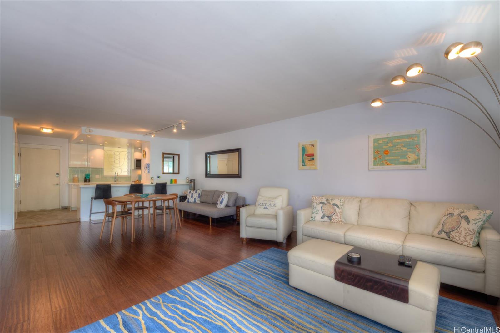 Colony Surf Ltd condo # 109, Honolulu, Hawaii - photo 2 of 24