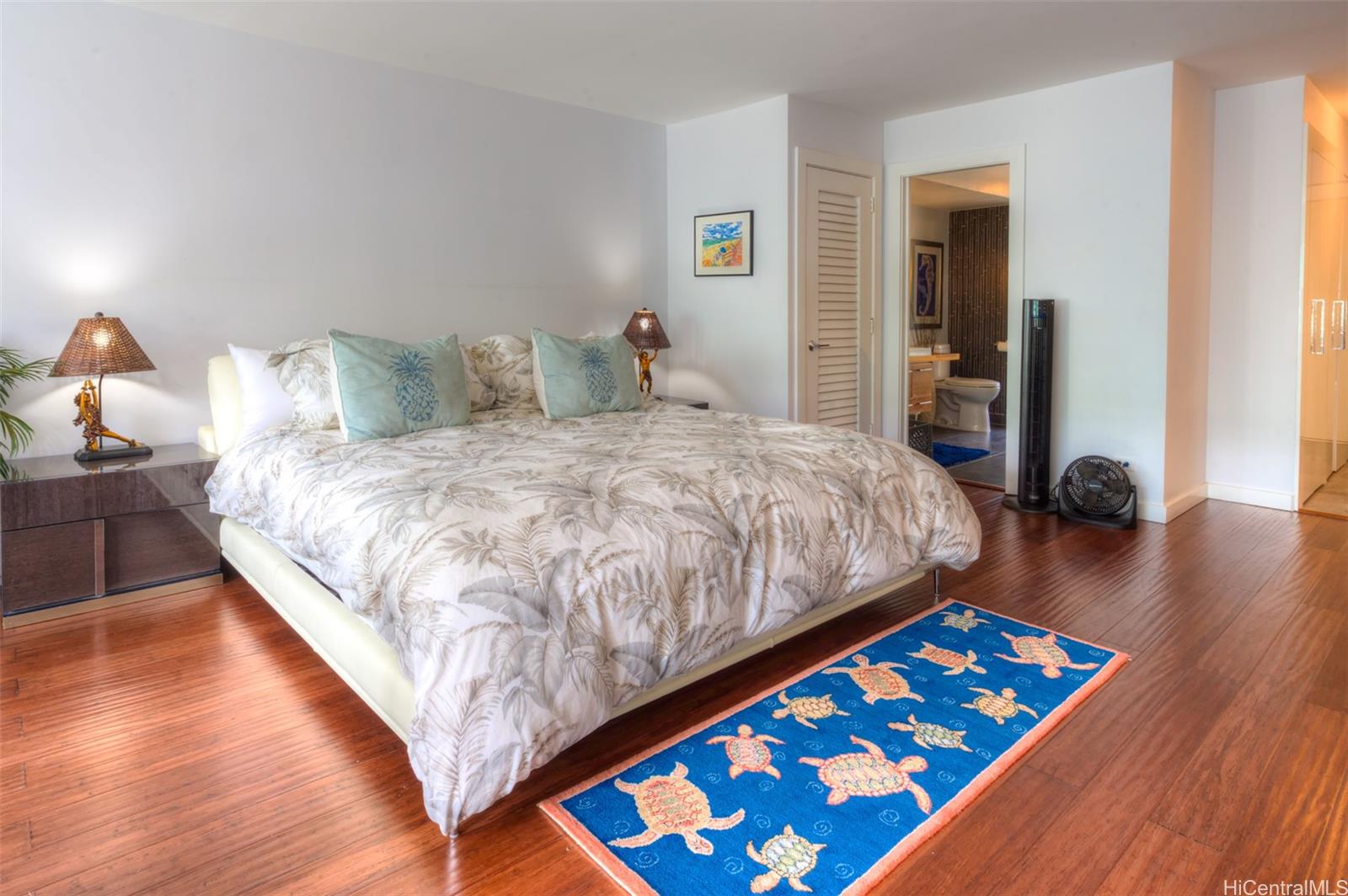 Colony Surf Ltd condo # 109, Honolulu, Hawaii - photo 3 of 24