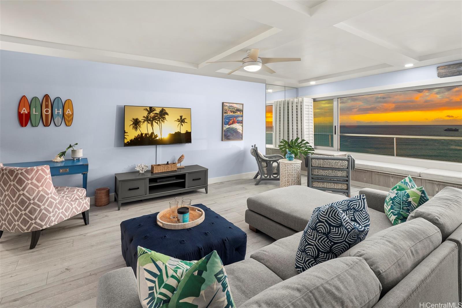 Colony Surf Ltd condo # 1402, Honolulu, Hawaii - photo 17 of 21