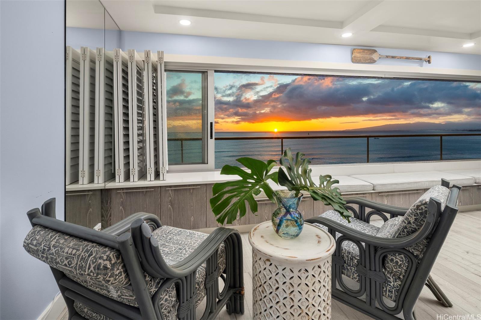 Colony Surf Ltd condo # 1402, Honolulu, Hawaii - photo 18 of 21