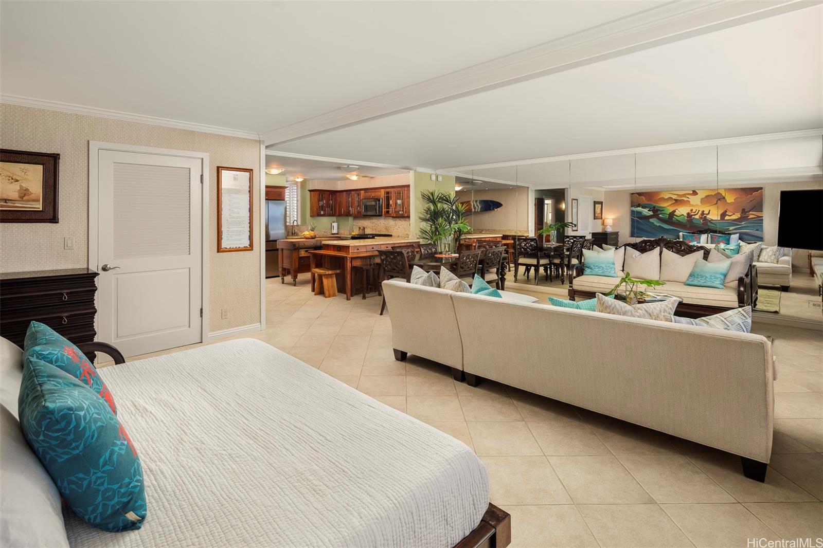 Colony Surf Ltd condo # 1403, 1404 & 1405, Honolulu, Hawaii - photo 8 of 21