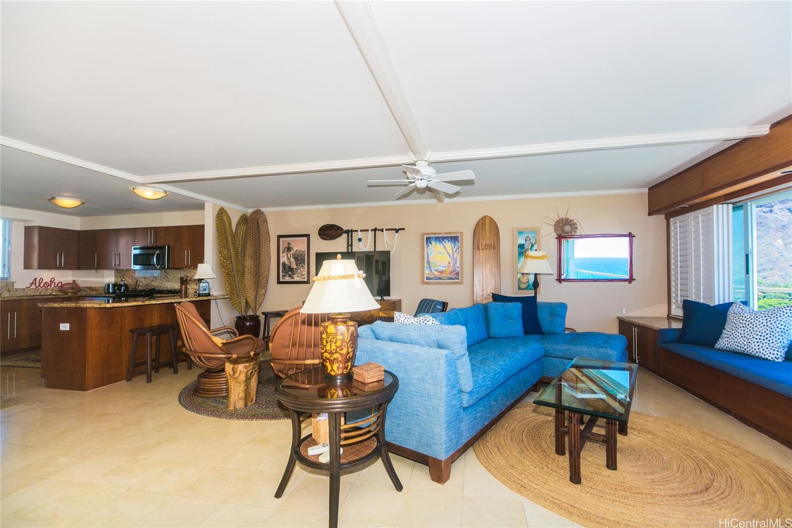 2895 Kalakaua Ave Honolulu - Rental - photo 17 of 24