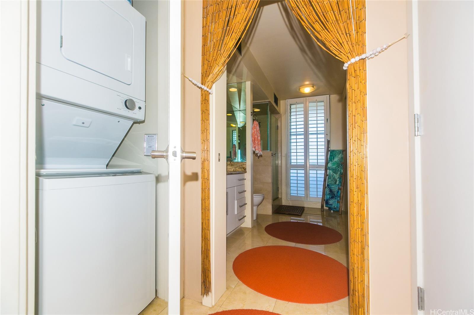 2895 Kalakaua Ave Honolulu - Rental - photo 18 of 24