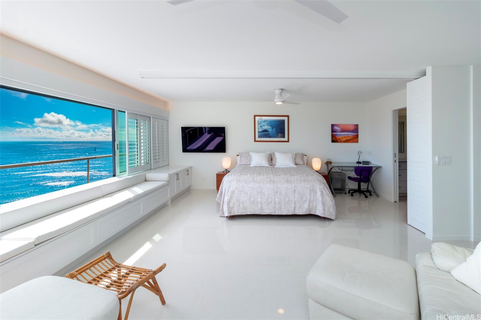 2895 Kalakaua Ave Honolulu - Rental - photo 2 of 20