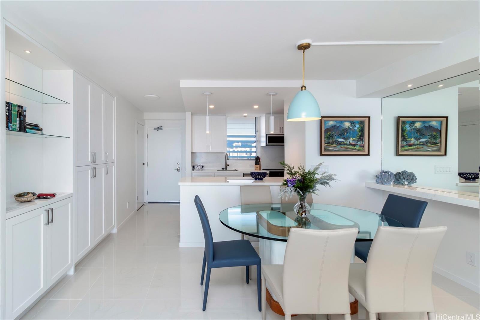 2895 Kalakaua Ave Honolulu - Rental - photo 11 of 20