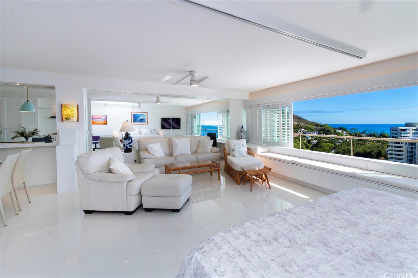 2895 Kalakaua Ave Honolulu - Rental - photo 14 of 20