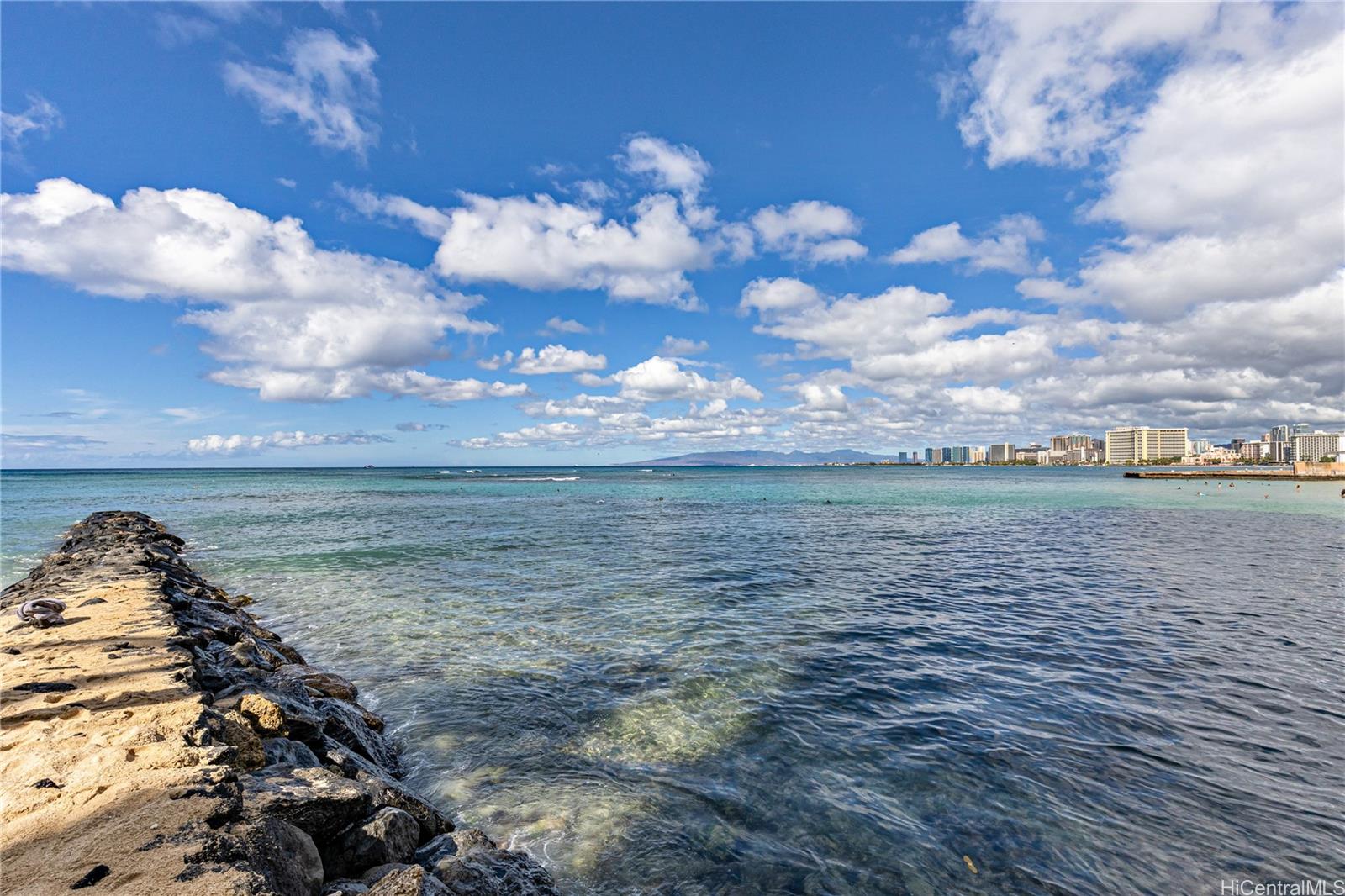 Colony Surf Ltd condo # 206, Honolulu, Hawaii - photo 17 of 21
