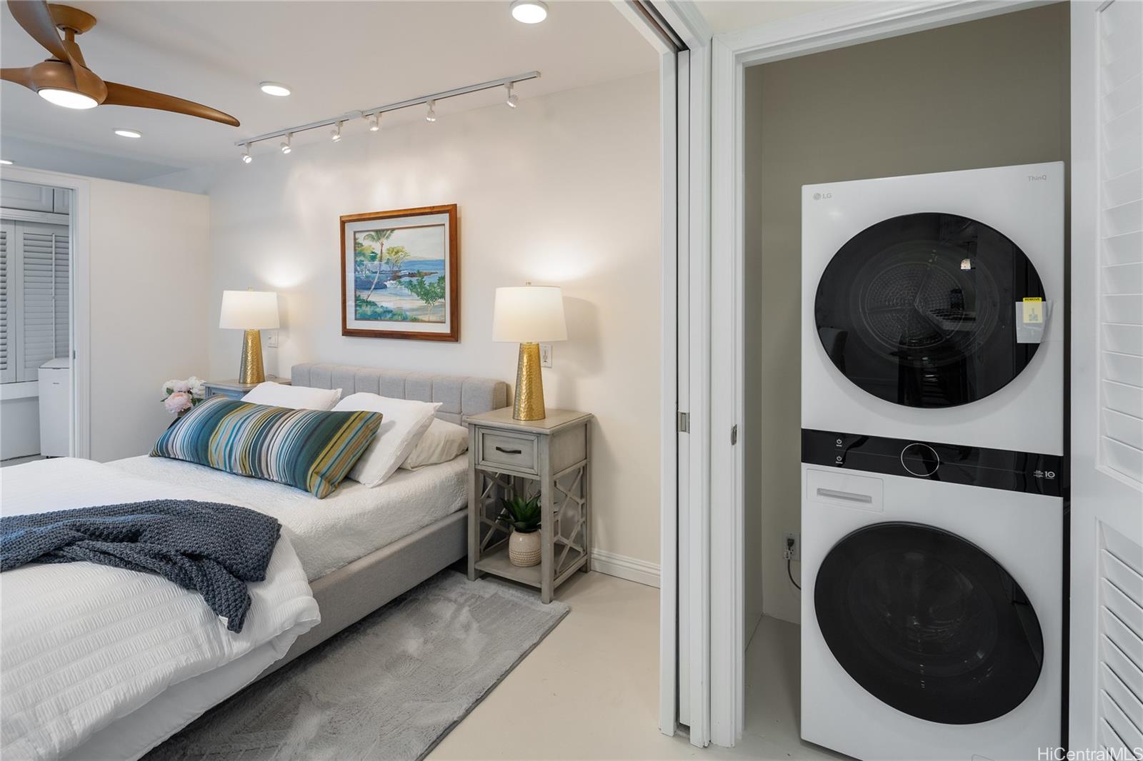 Colony Surf Ltd condo # 209, Honolulu, Hawaii - photo 12 of 21