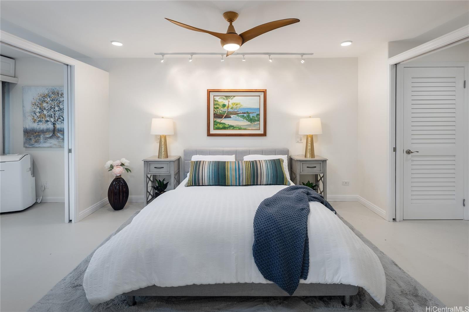 Colony Surf Ltd condo # 209, Honolulu, Hawaii - photo 9 of 21