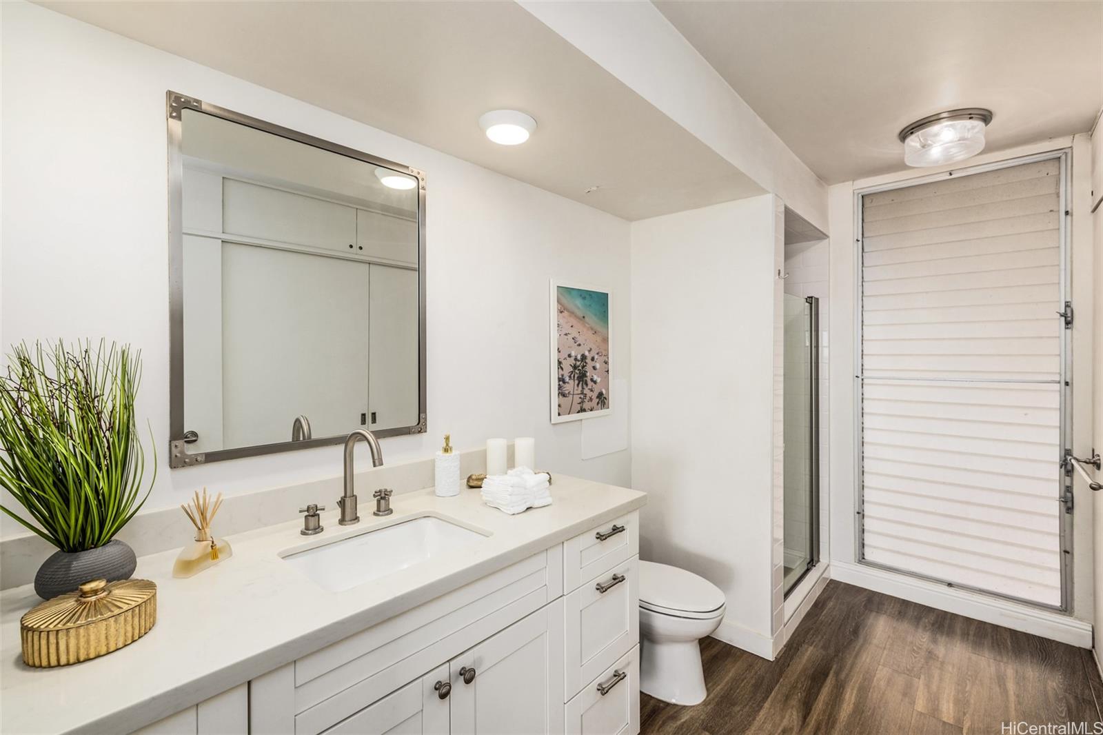 Colony Surf Ltd condo # 302, Honolulu, Hawaii - photo 20 of 25