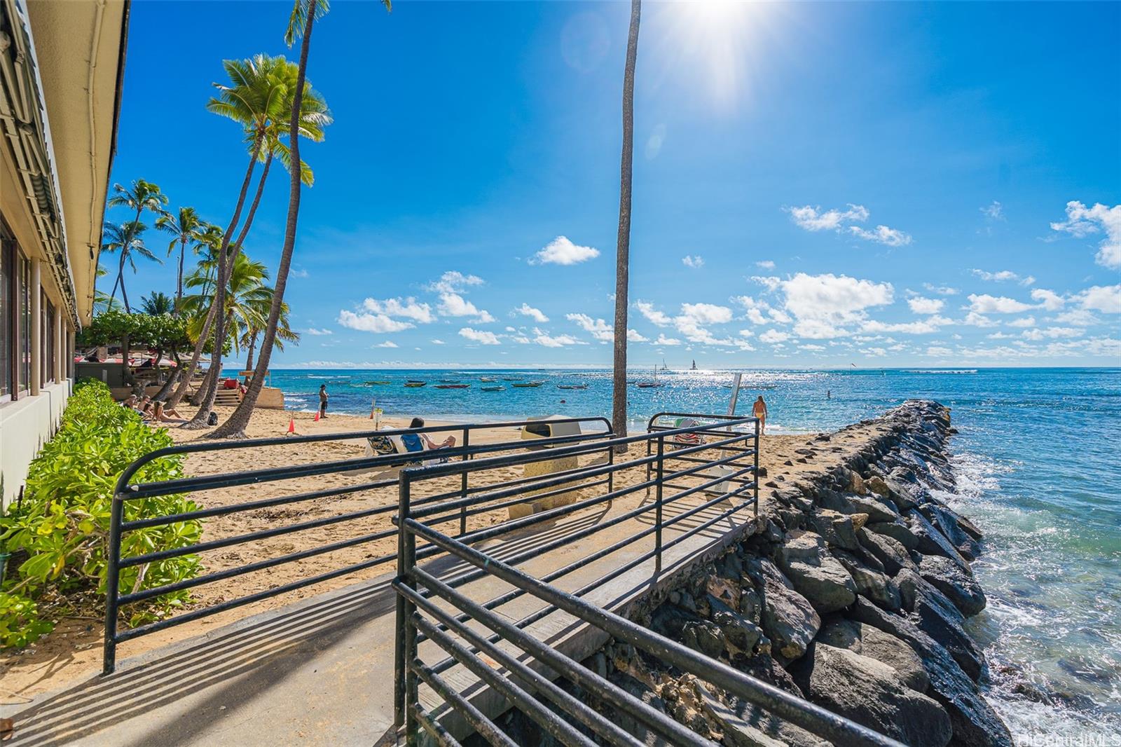 Colony Surf Ltd condo # 309, Honolulu, Hawaii - photo 15 of 17