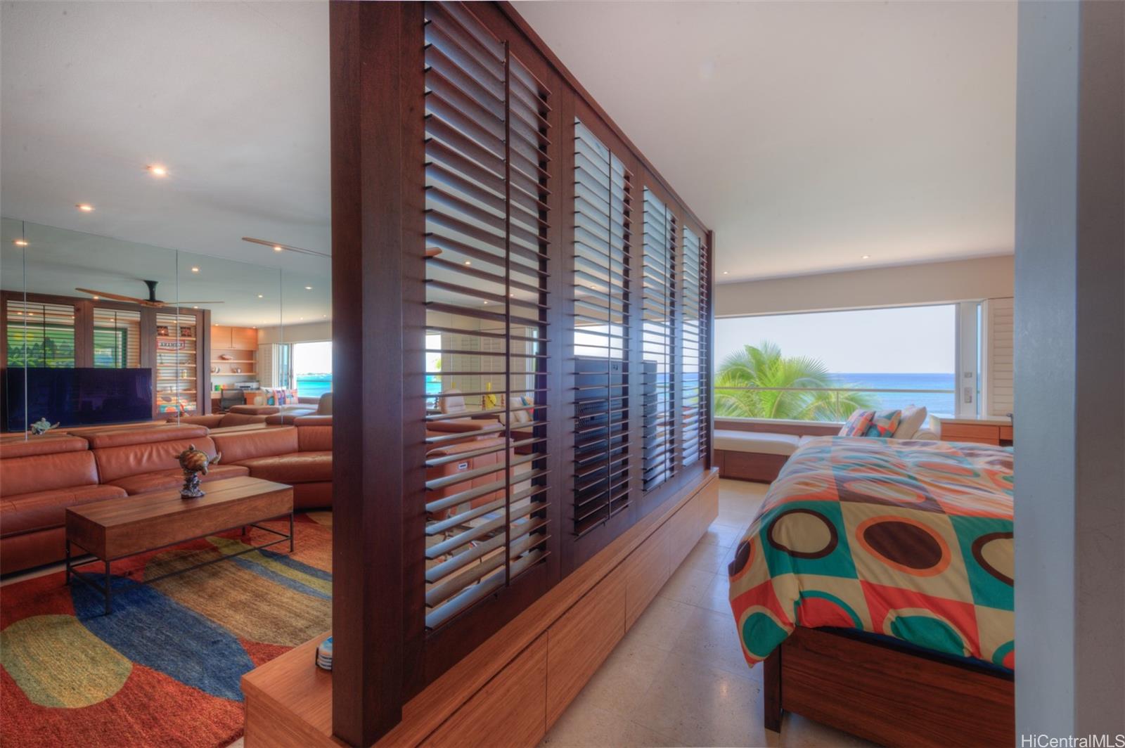 Colony Surf Ltd condo # 502, Honolulu, Hawaii - photo 2 of 24