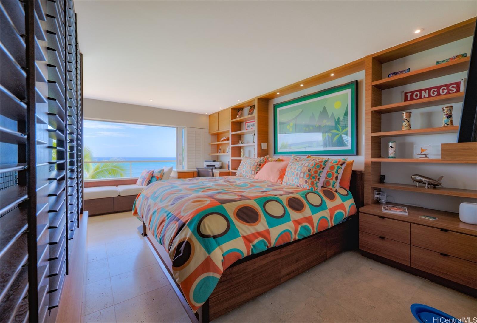 Colony Surf Ltd condo # 502, Honolulu, Hawaii - photo 11 of 24