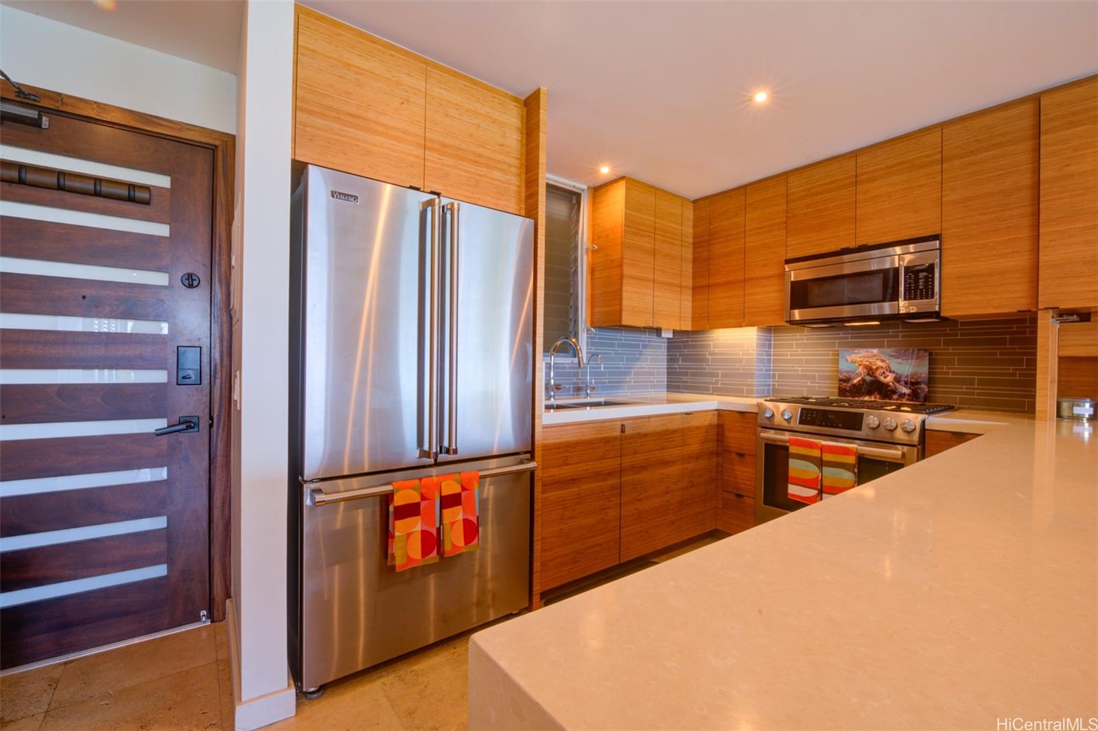 Colony Surf Ltd condo # 502, Honolulu, Hawaii - photo 4 of 24