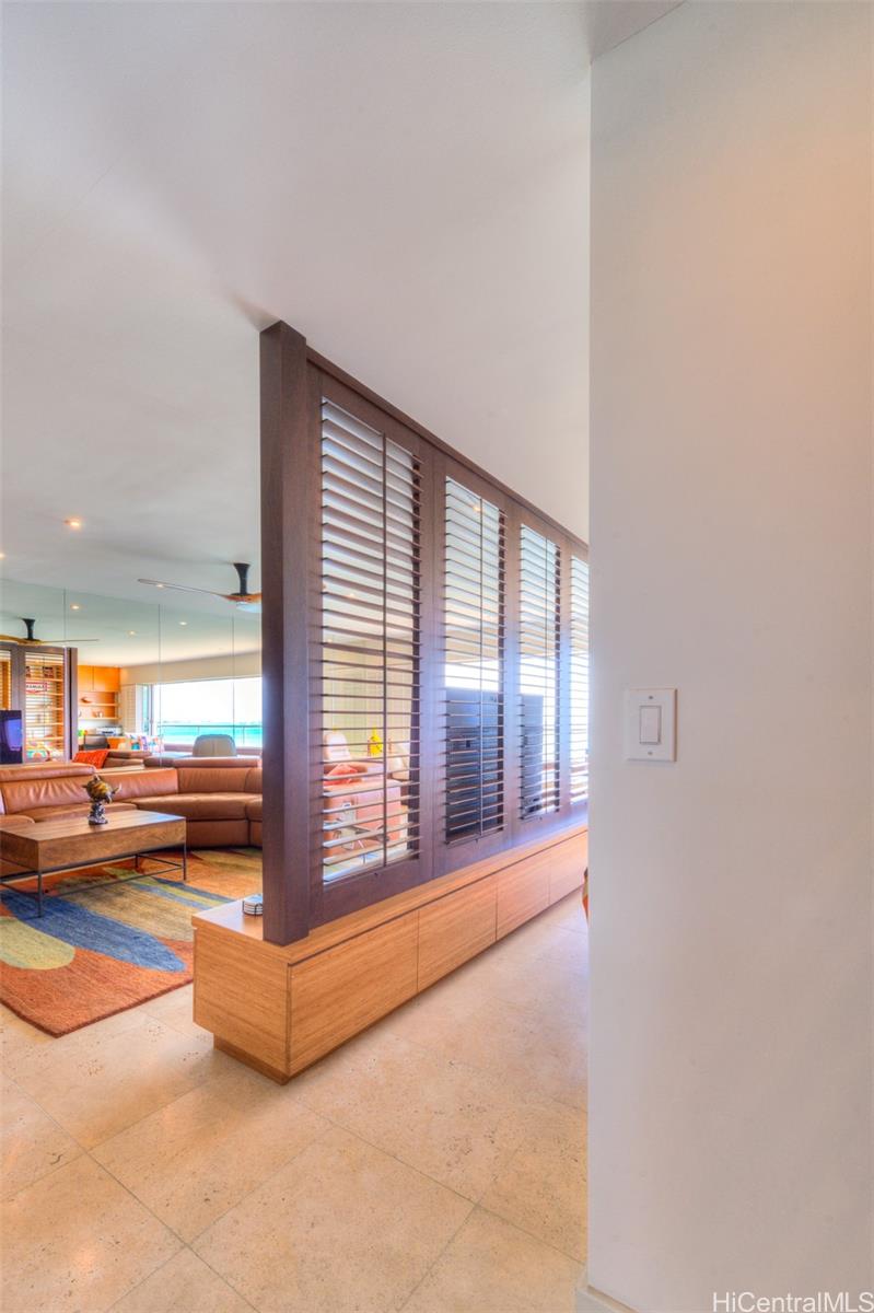 Colony Surf Ltd condo # 502, Honolulu, Hawaii - photo 10 of 24