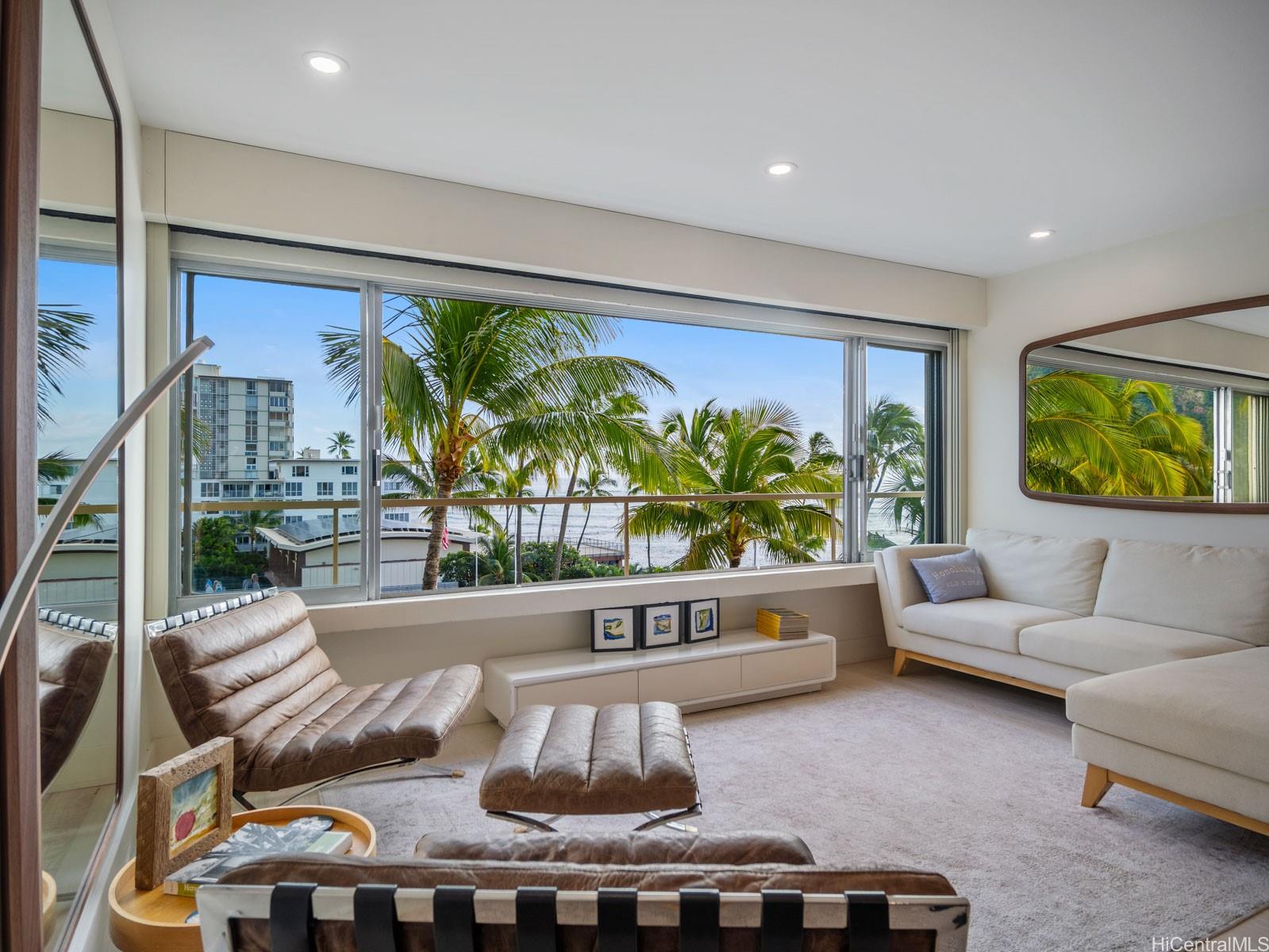 Colony Surf Ltd condo # 506, Honolulu, Hawaii - photo 2 of 11