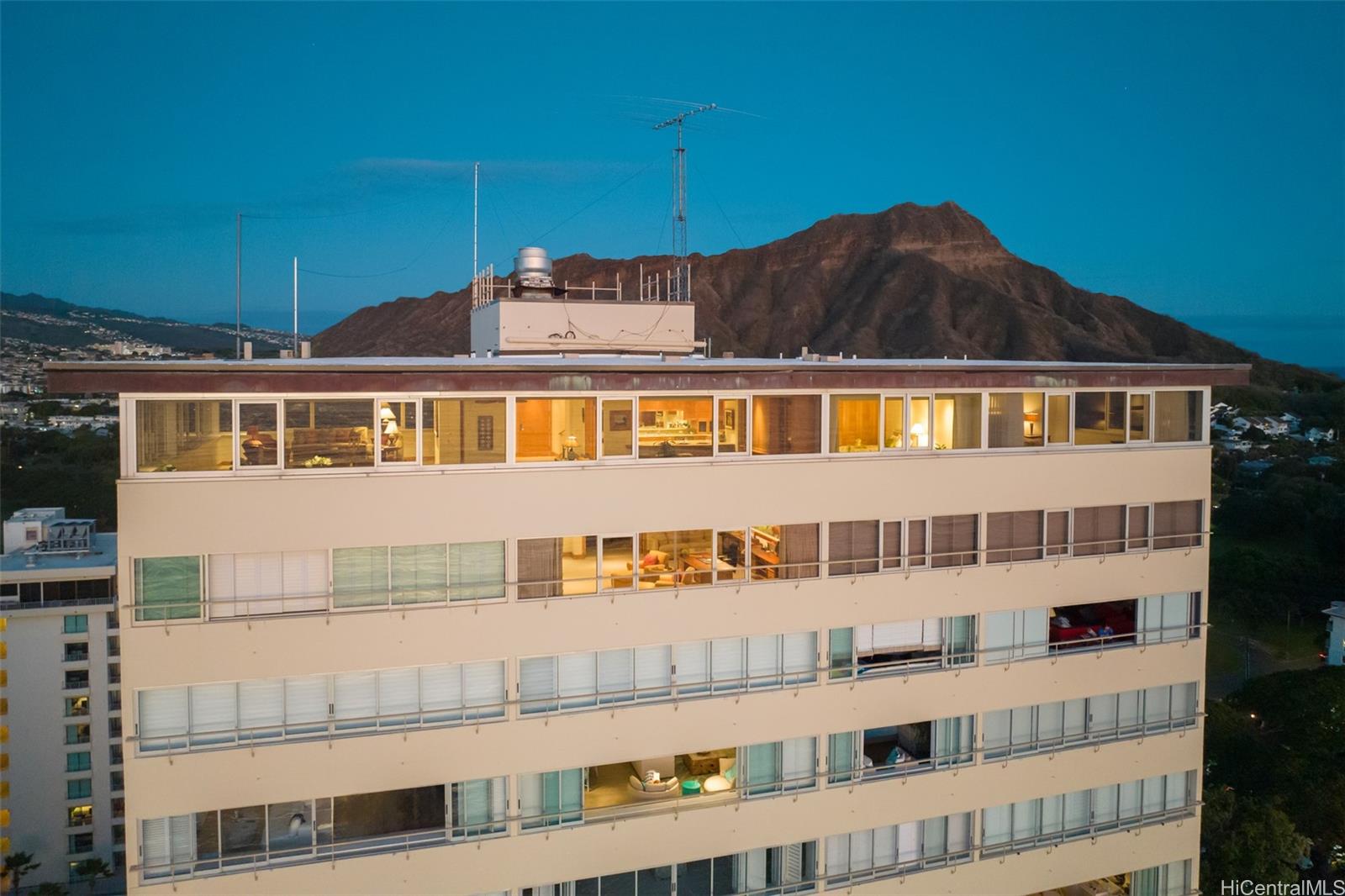 Colony Surf Ltd condo # Grand PH/PH 2, Honolulu, Hawaii - photo 17 of 19