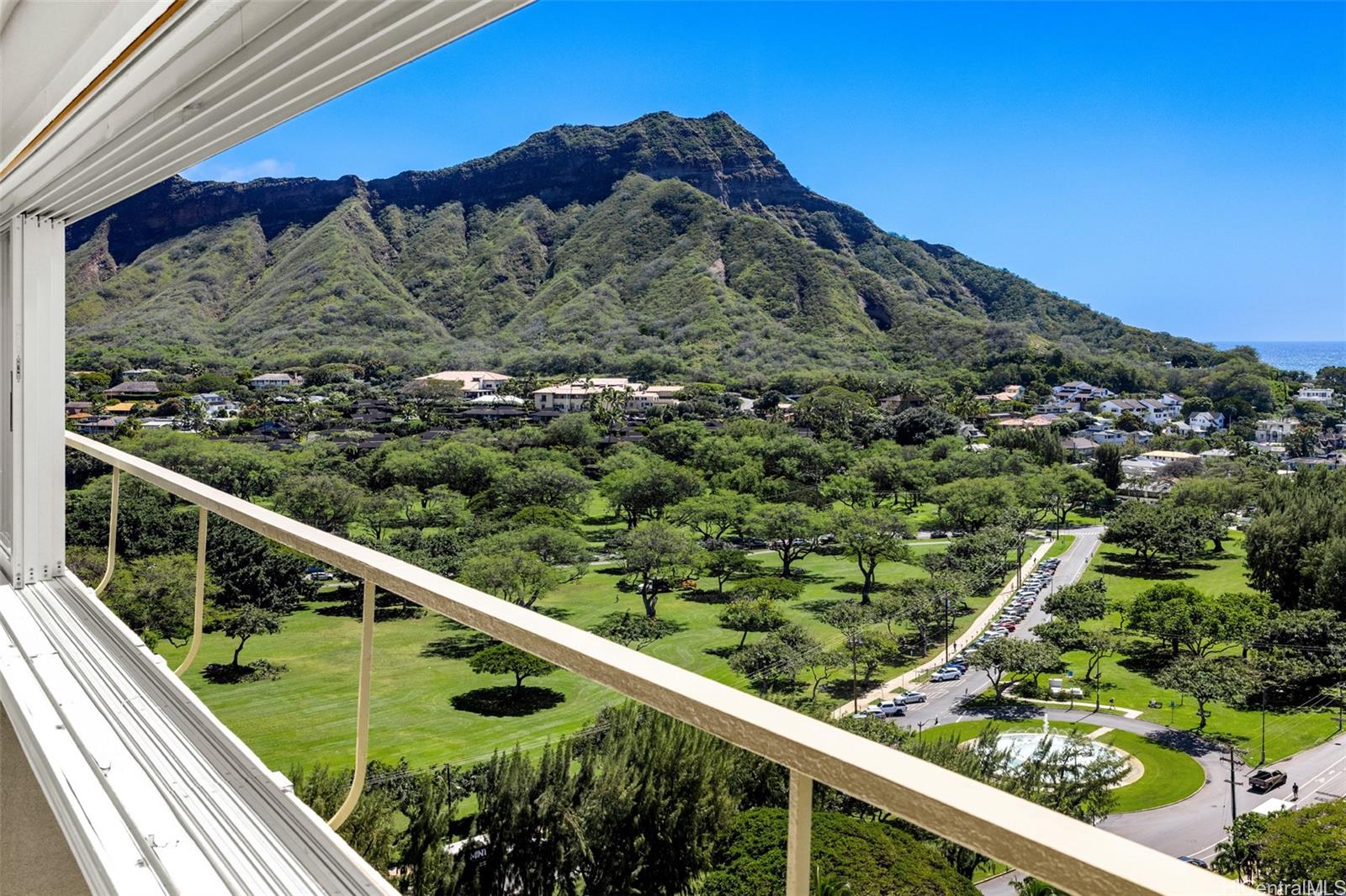 Colony Surf Ltd condo # PH5, Honolulu, Hawaii - photo 2 of 19