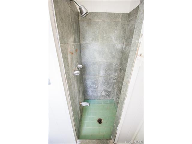 2902 Varsity Cir Honolulu - Multi-family - photo 17 of 18