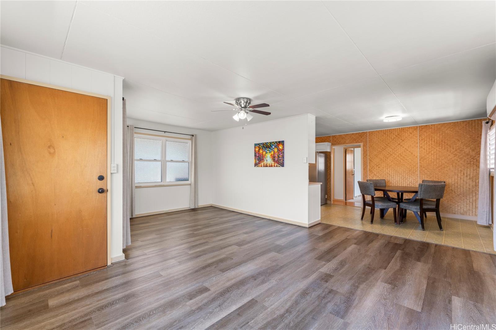 2915  Koali Rd University, Honolulu home - photo 5 of 24