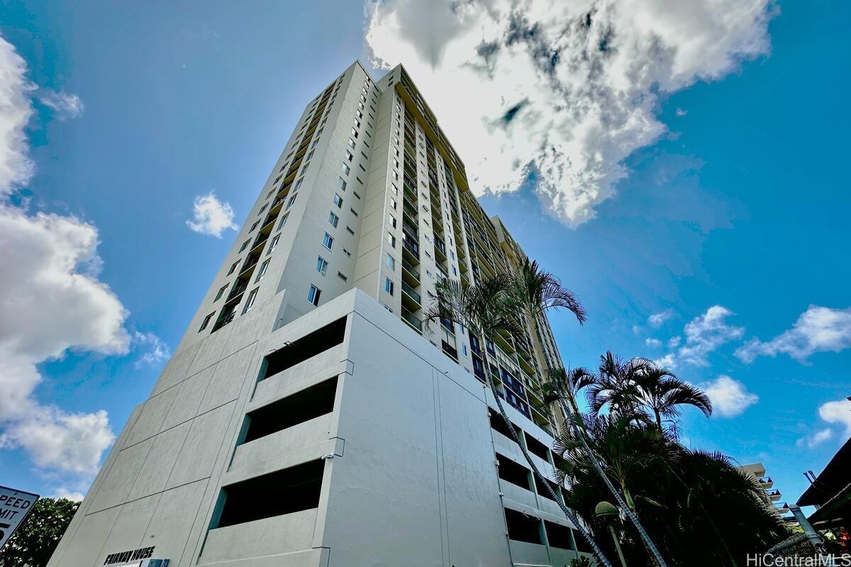 Fairway House condo # 5E, Honolulu, Hawaii - photo 2 of 22