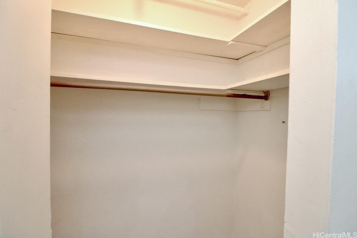 Fairway House condo # 5E, Honolulu, Hawaii - photo 11 of 22