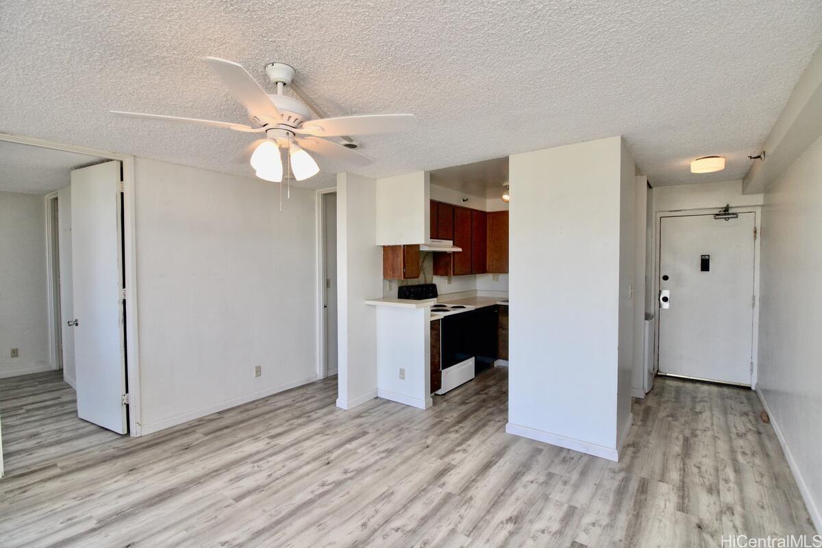 Fairway House condo # 5E, Honolulu, Hawaii - photo 5 of 22