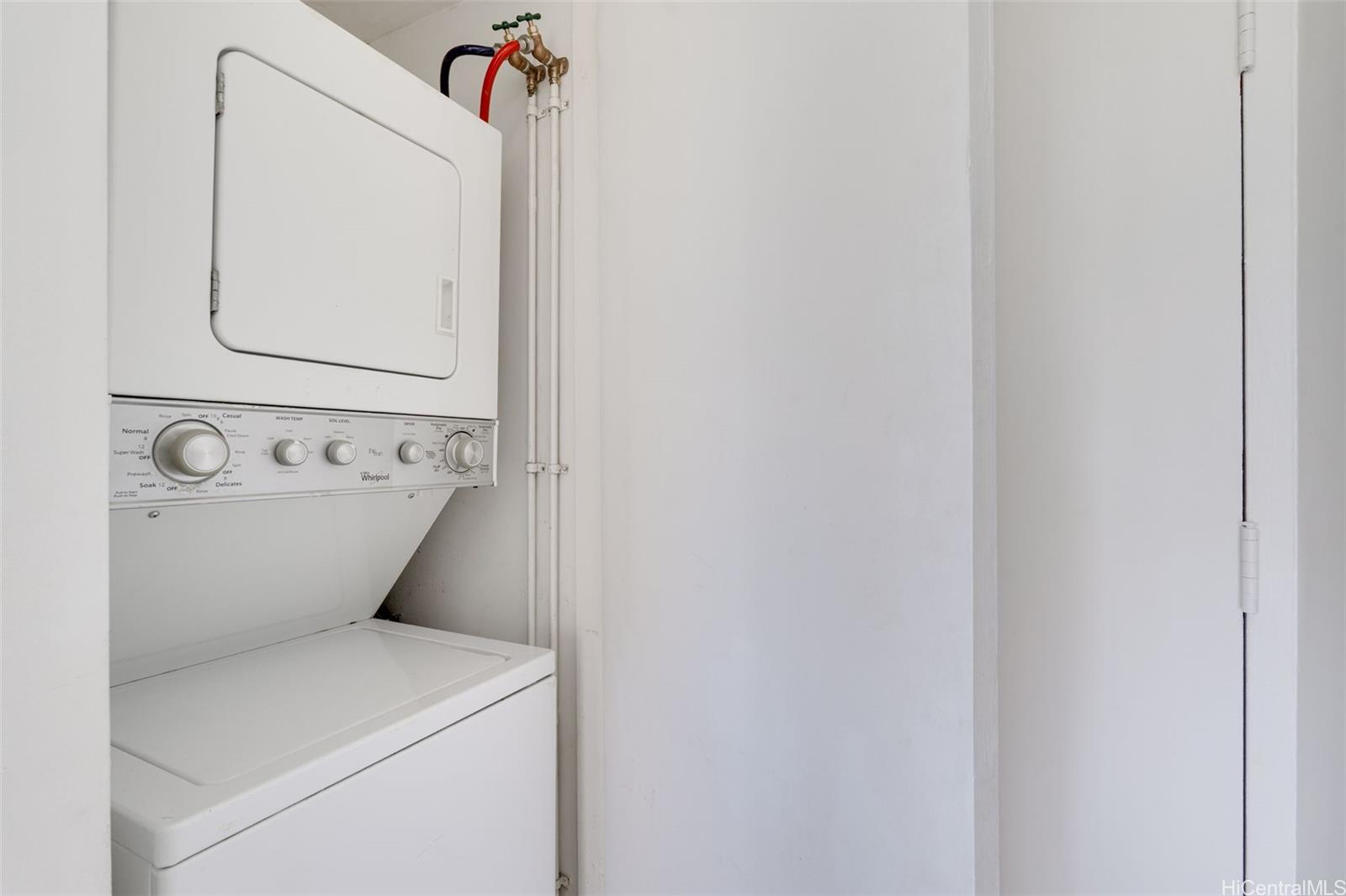 Fairway House condo # 6E, Honolulu, Hawaii - photo 16 of 25