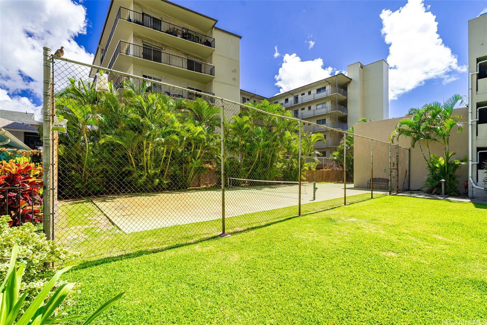 Fairway House condo # 6E, Honolulu, Hawaii - photo 22 of 25