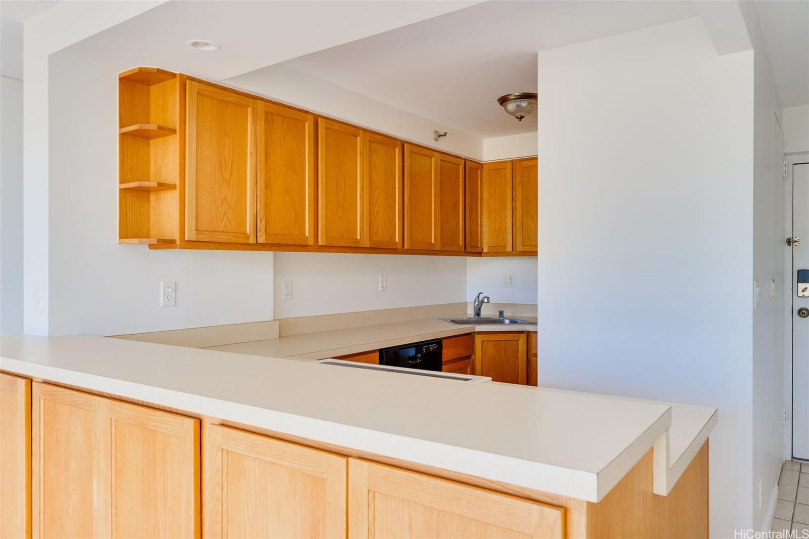 Fairway House condo # 6E, Honolulu, Hawaii - photo 7 of 25