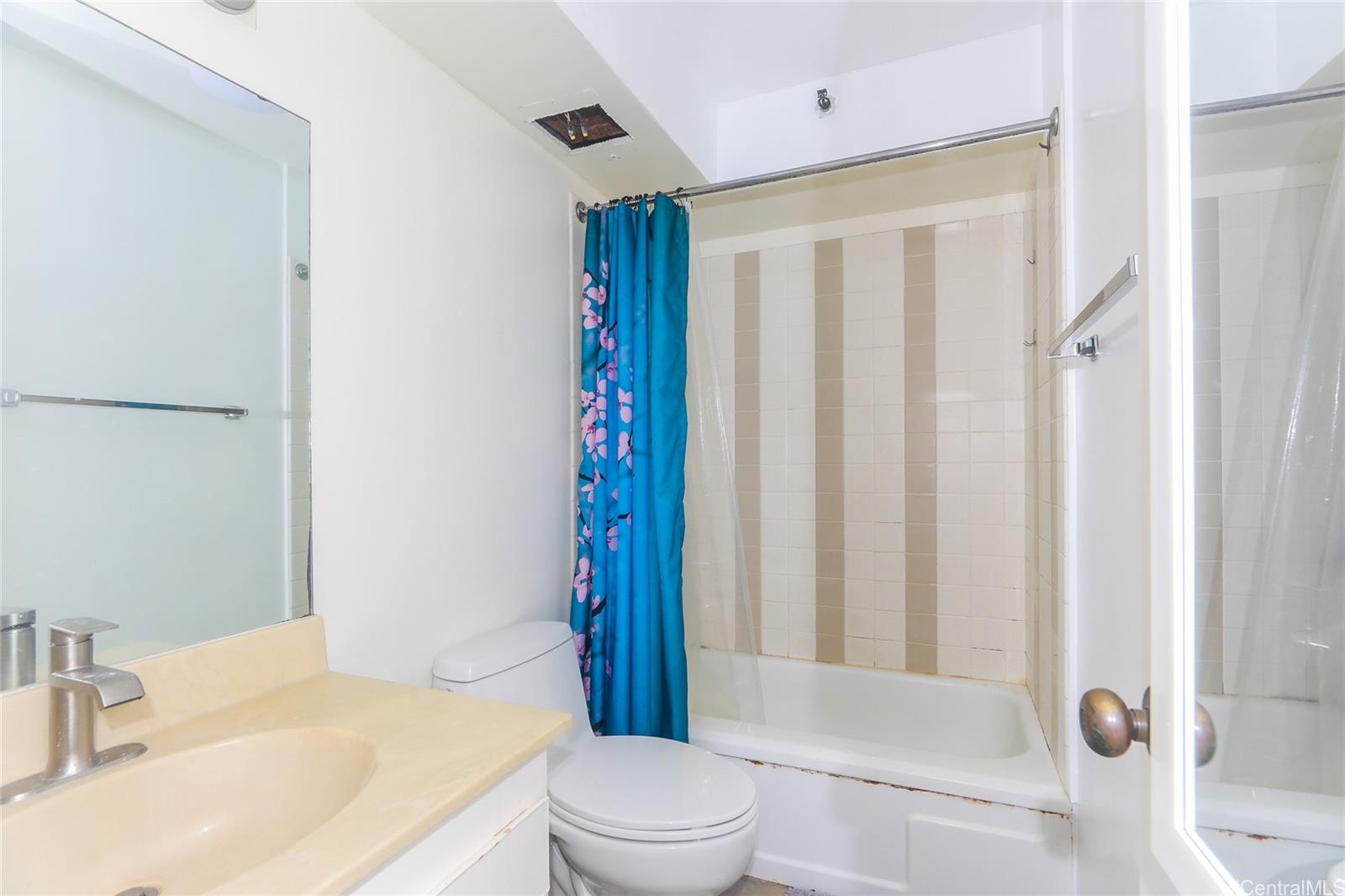 2916 Date Street townhouse # 6F, Honolulu, Hawaii - photo 22 of 25